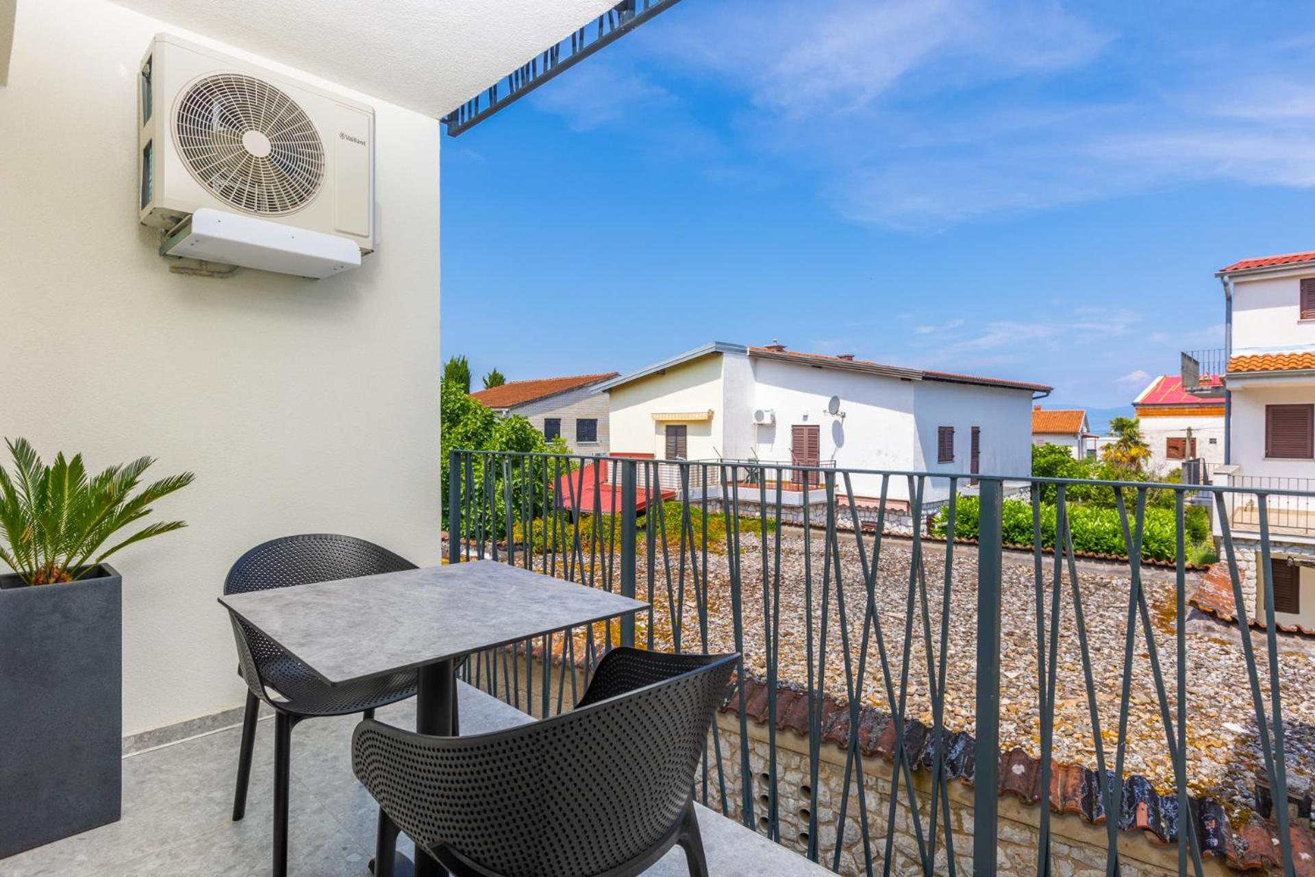 Apartment Mint & Gold Luxury Malinska